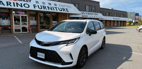 Toyota Sienna 2025
