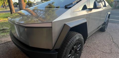 Tesla Cybertruck 2024