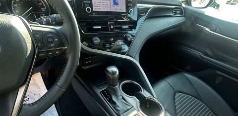 Toyota Camry 2021