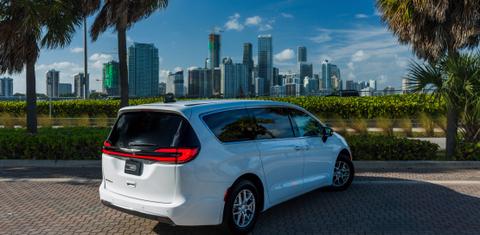 Chrysler Pacifica 2026