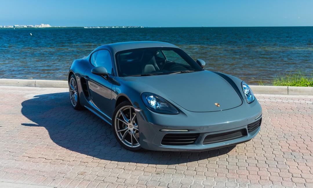 Porsche 718 Cayman 2018