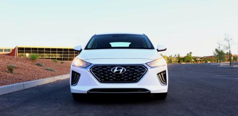 Hyundai Ioniq Hybrid 2022
