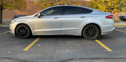 Ford Fusion Hybrid 2017
