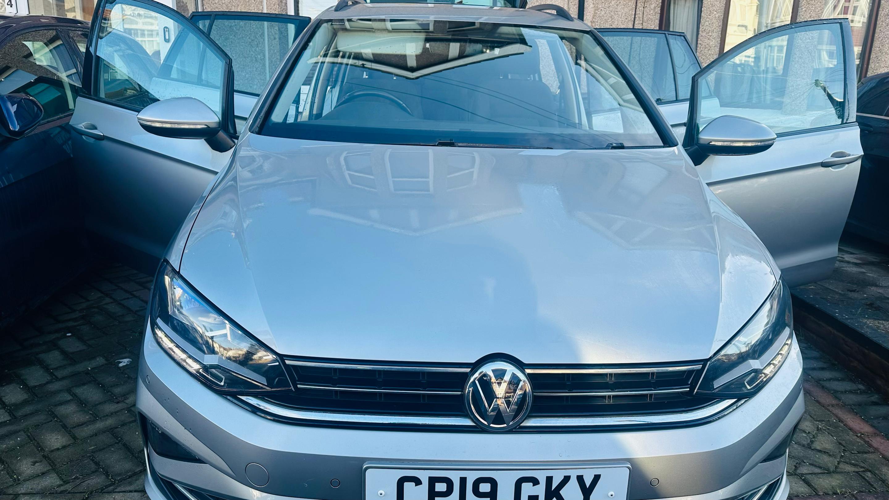 Volkswagen Golf SV 2019 in Ilford