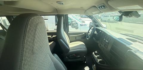GMC Savana 2026
