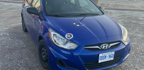 Hyundai Accent 2012