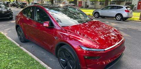 Tesla Model Y 2026