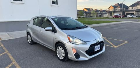 Toyota Prius c 2016