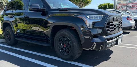 Toyota Sequoia 2025
