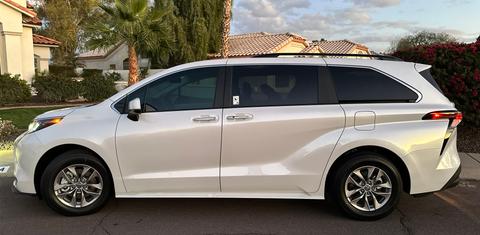 Toyota Sienna 2026