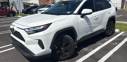 Toyota RAV4 2024