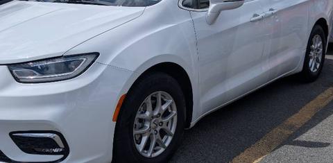 Chrysler Pacifica 2022