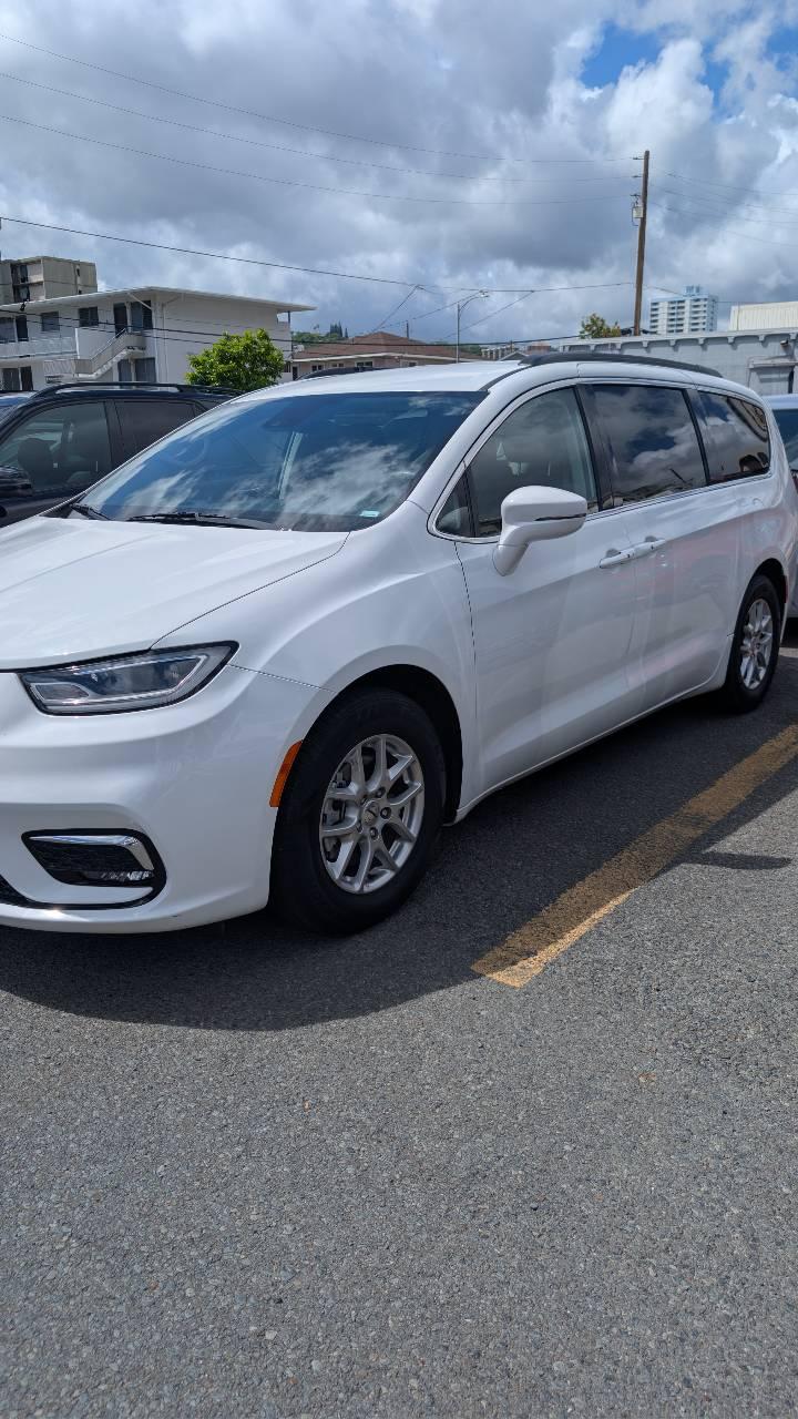 Chrysler Pacifica 2022 in 