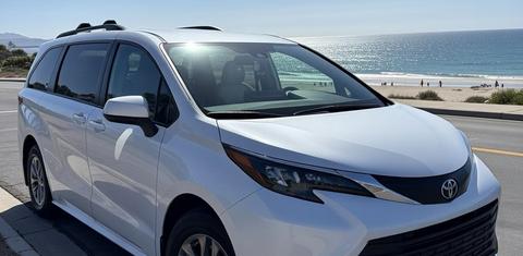 Toyota Sienna 2026