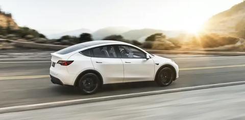 Tesla Model Y 2021