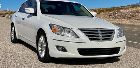 Hyundai Genesis 2011