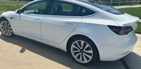 Tesla Model 3 2018