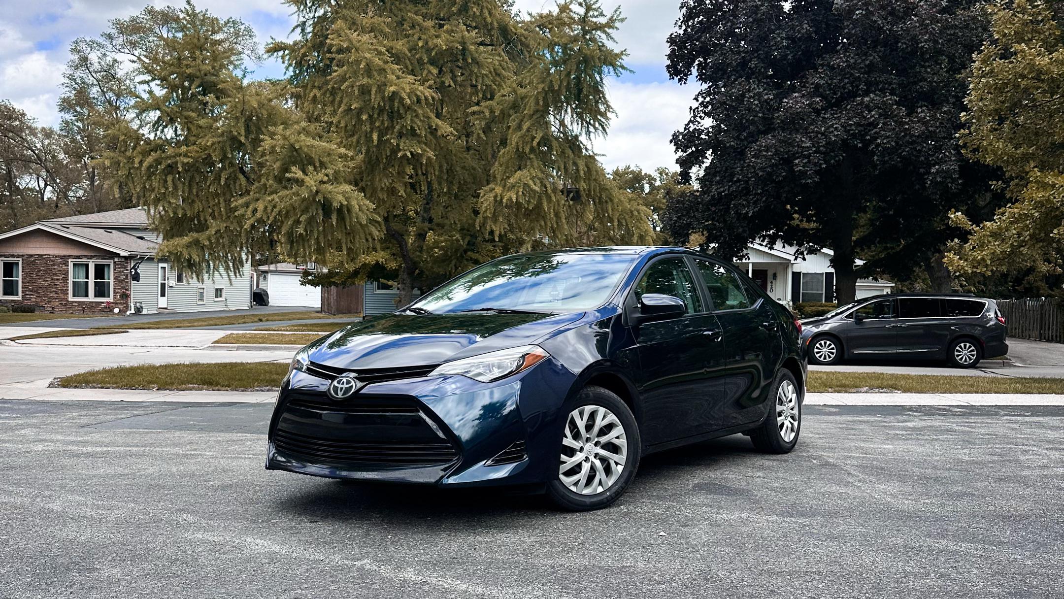 Toyota Corolla 2017 in Glen Ellyn, IL