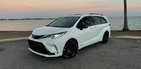 Toyota Sienna 2021