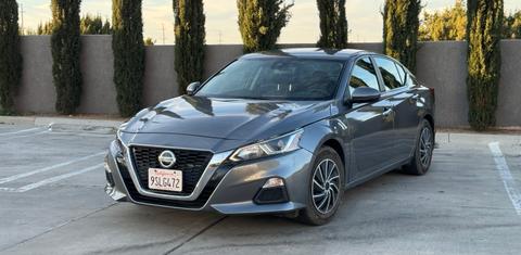 Nissan Altima 2022