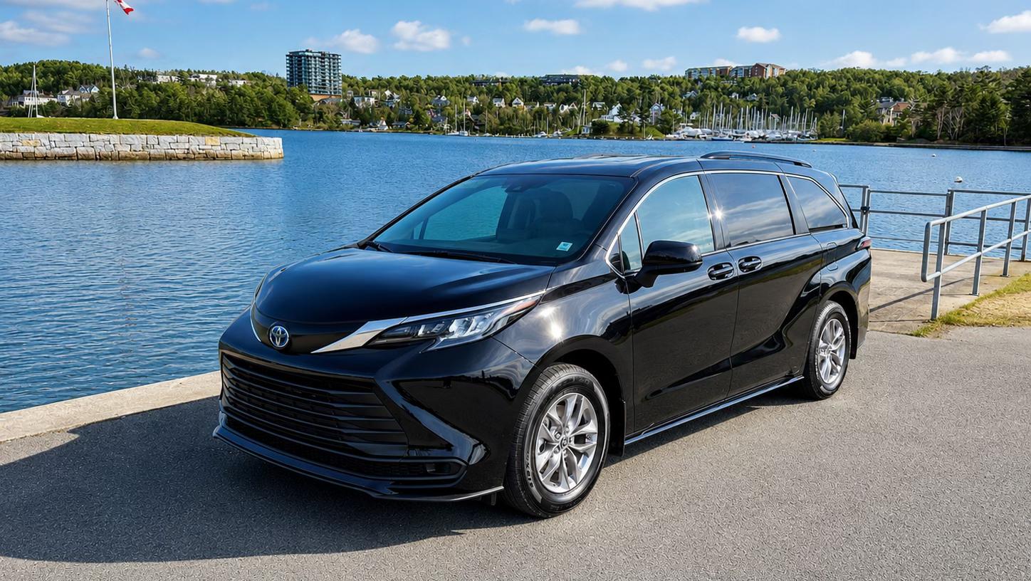 Toyota Sienna 2025 in Halifax, NS