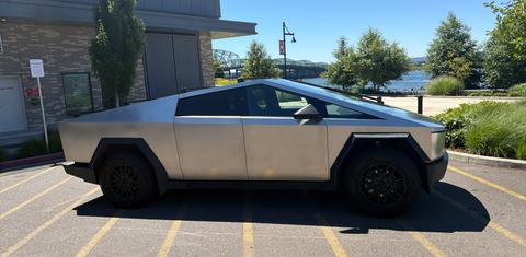 Tesla Cybertruck 2024