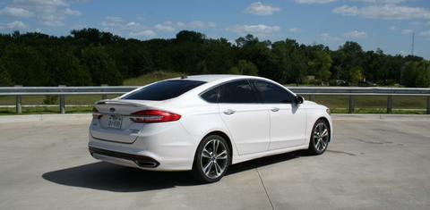 Ford Fusion 2017