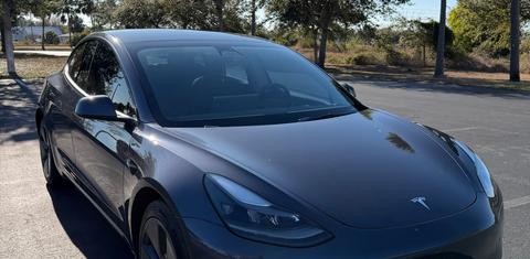 Tesla Model 3 2023