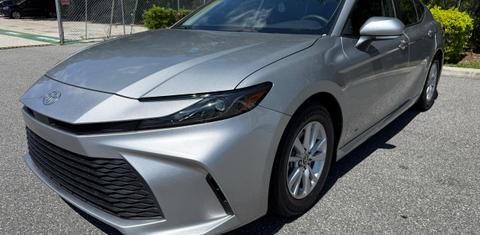 Toyota Camry Hybrid 2025