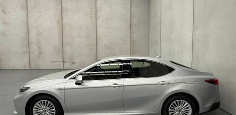 Toyota CAMRY 2025