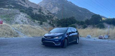 Chrysler Pacifica 2018