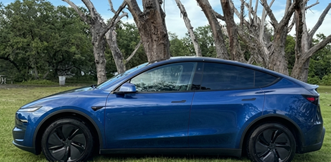 Tesla Model Y 2026