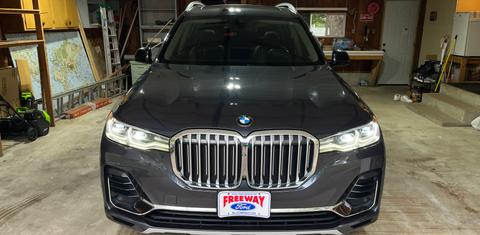 BMW X7 2021