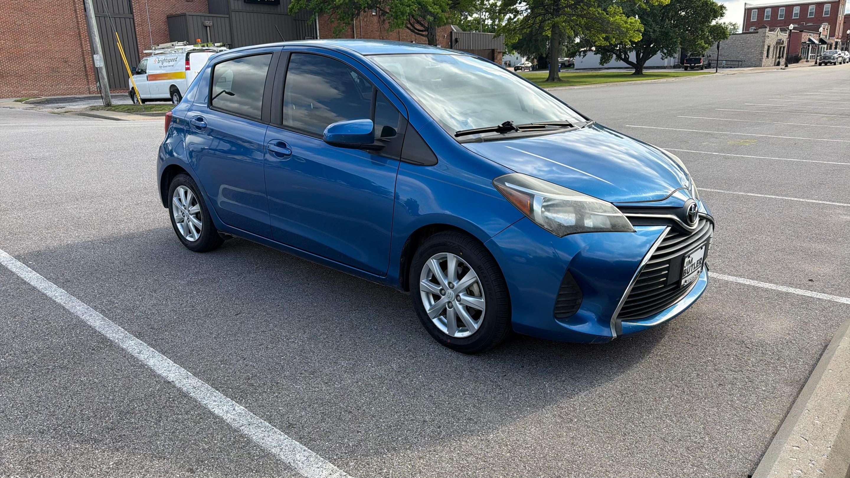 Toyota Yaris 2015 in 