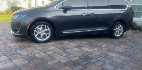 Chrysler Pacifica 2020