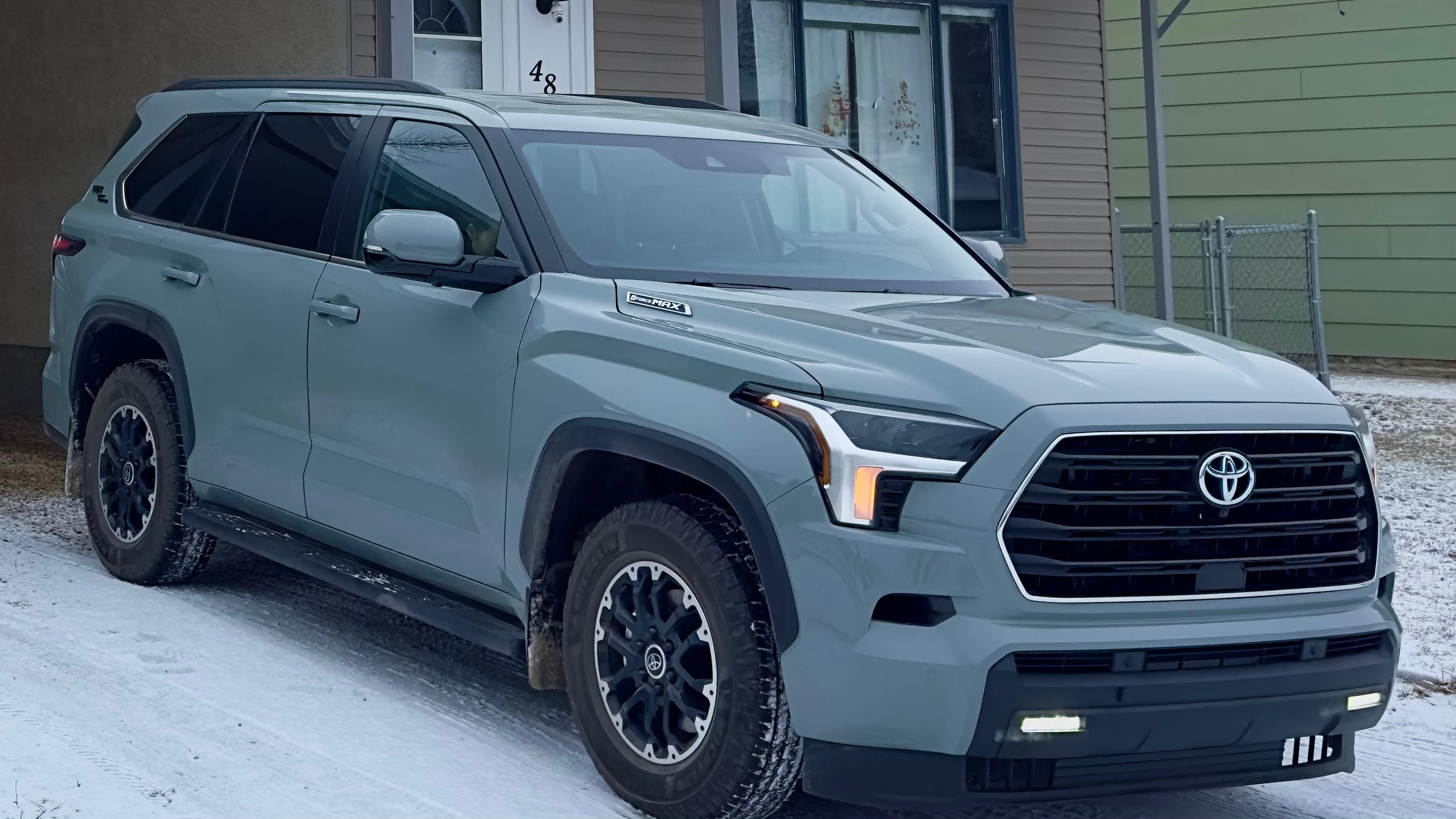 Toyota Sequoia 2024 à 