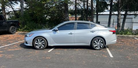 Nissan Altima 2020