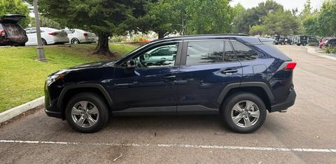 Toyota RAV4 2024
