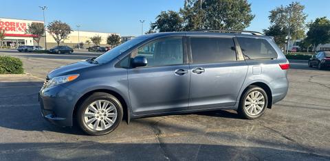 Toyota Sienna 2016
