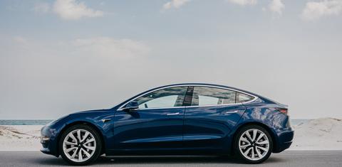 Tesla Model 3 2018