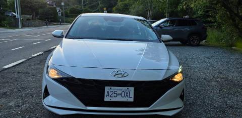 Hyundai Elantra 2022