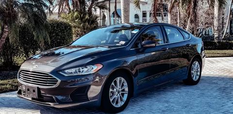 Ford Fusion Hybrid 2020