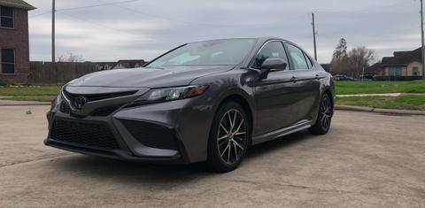 Toyota Camry 2023