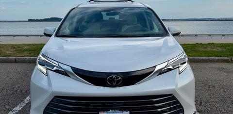 Toyota Sienna 2026