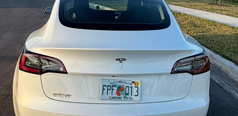 Tesla Model 3 2023