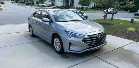 Hyundai Elantra 2020