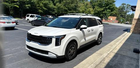 Kia Carnival Hybrid 2025