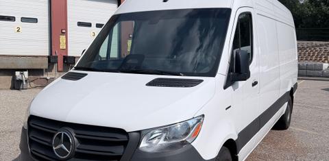 Mercedes-Benz eSprinter Cargo 2025