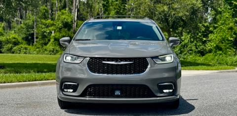 Chrysler Pacifica 2022