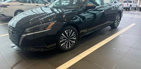 Nissan Altima 2023